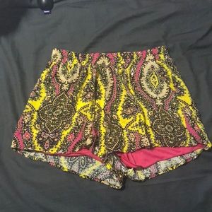 Cotton loose shorts
